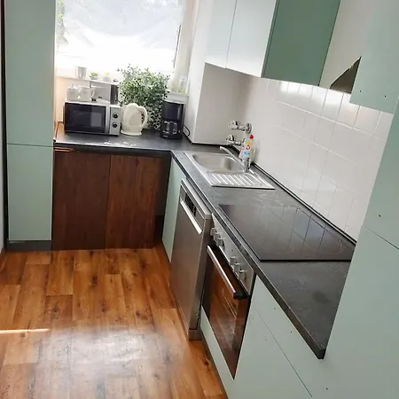 Large - Modern & Fully Equipped - Near Fair Апартаменты