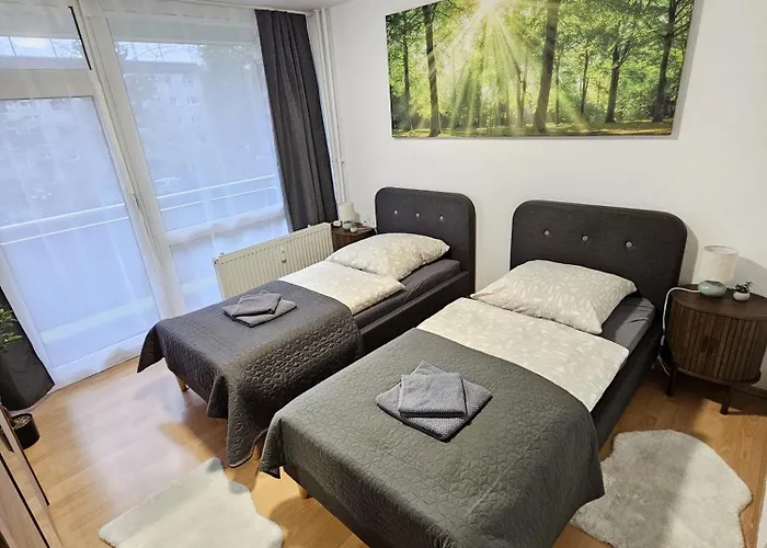 Large - Modern & Fully Equipped - Near Fair Apartament